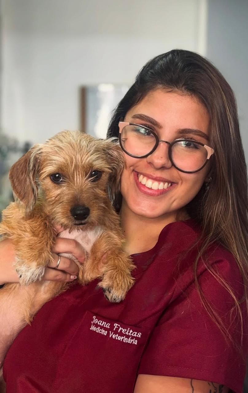 Joana - Estagiária de Medicina Veterinária da Kumpel Vet